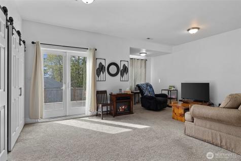 6118 72nd Drive NE Marysville WA 98270