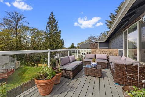 6118 72nd Drive NE Marysville WA 98270