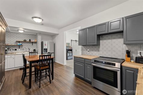 6118 72nd Drive NE Marysville WA 98270