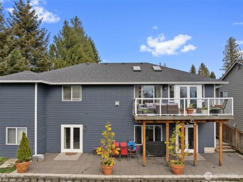 6118 72nd Drive NE Marysville WA 98270