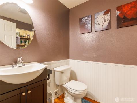 411 S 328th Place Federal Way WA 98003