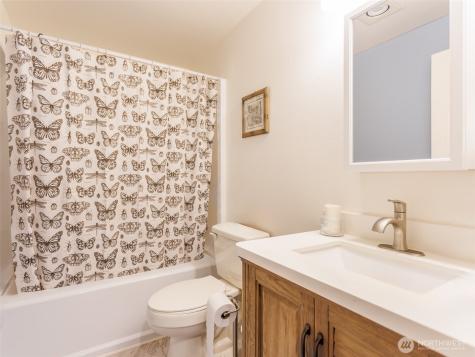 411 S 328th Place Federal Way WA 98003