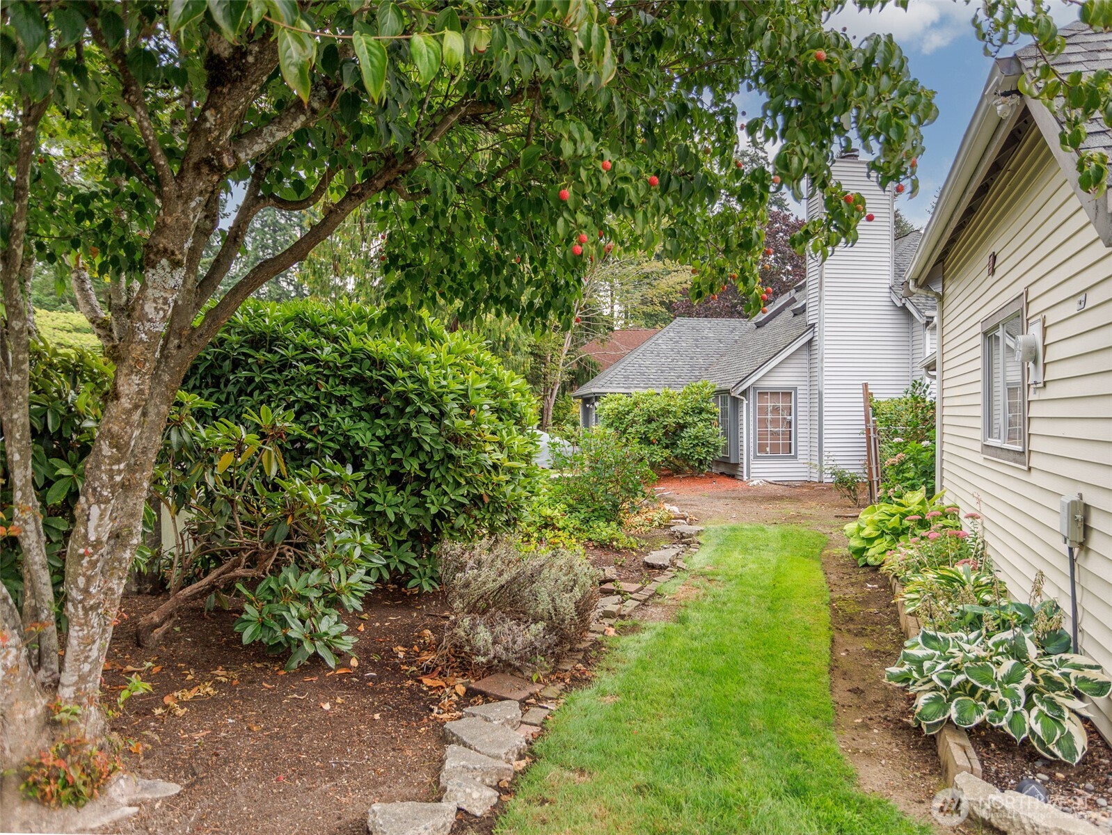 411 S 328th Place Federal Way WA 98003