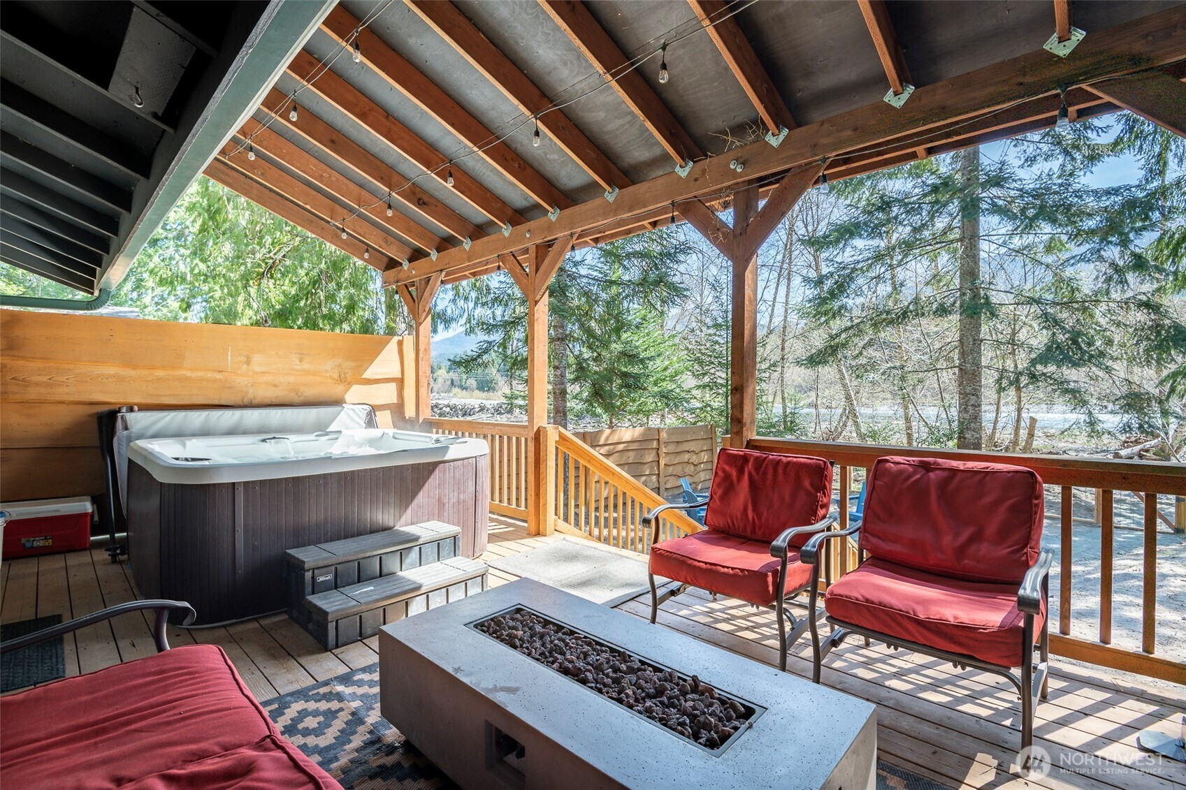 120 Rainbow Lane Packwood WA 98361