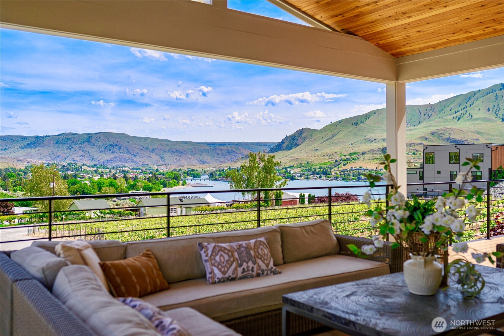 203 Bluebell Court Chelan WA 98816
