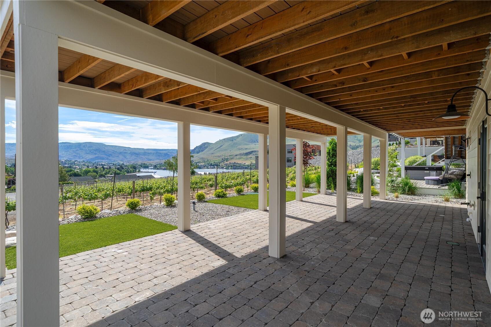 203 Bluebell Court Chelan WA 98816