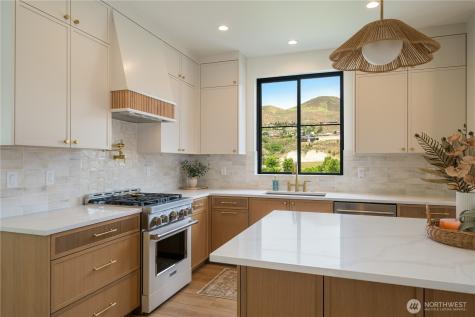 203 Bluebell Court Chelan WA 98816