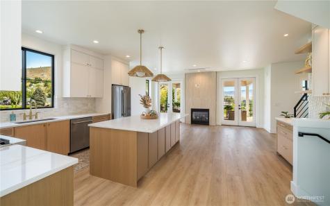 203 Bluebell Court Chelan WA 98816