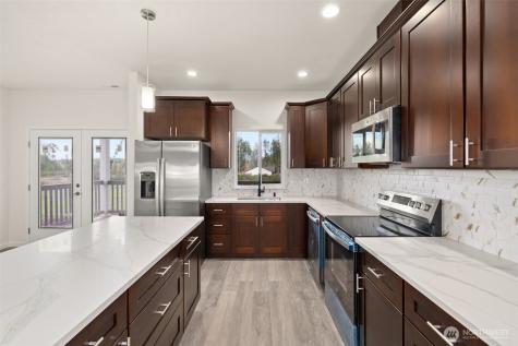 107 Winwood Lane Winlock WA 98596