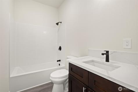 107 Winwood Lane Winlock WA 98596