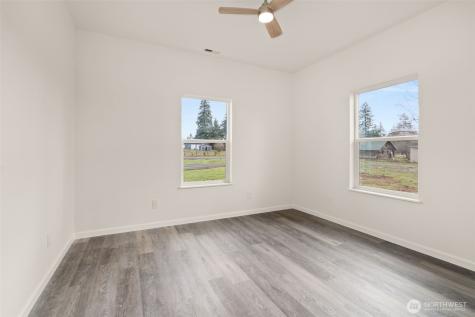 107 Winwood Lane Winlock WA 98596