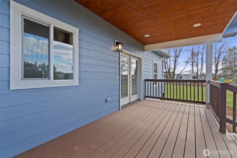 107 Winwood Lane Winlock WA 98596