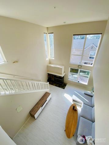 2960 142nd Place SE Bellevue WA 98007