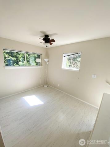 2960 142nd Place SE Bellevue WA 98007