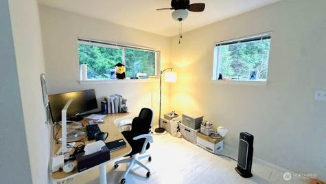 2960 142nd Place SE Bellevue WA 98007