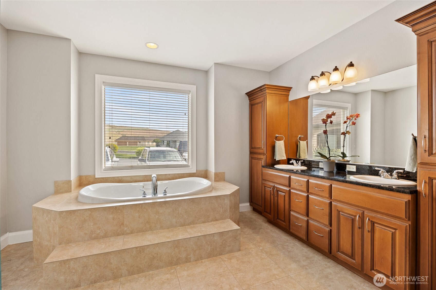 5759 Road 6.9 NE Moses Lake WA 98837