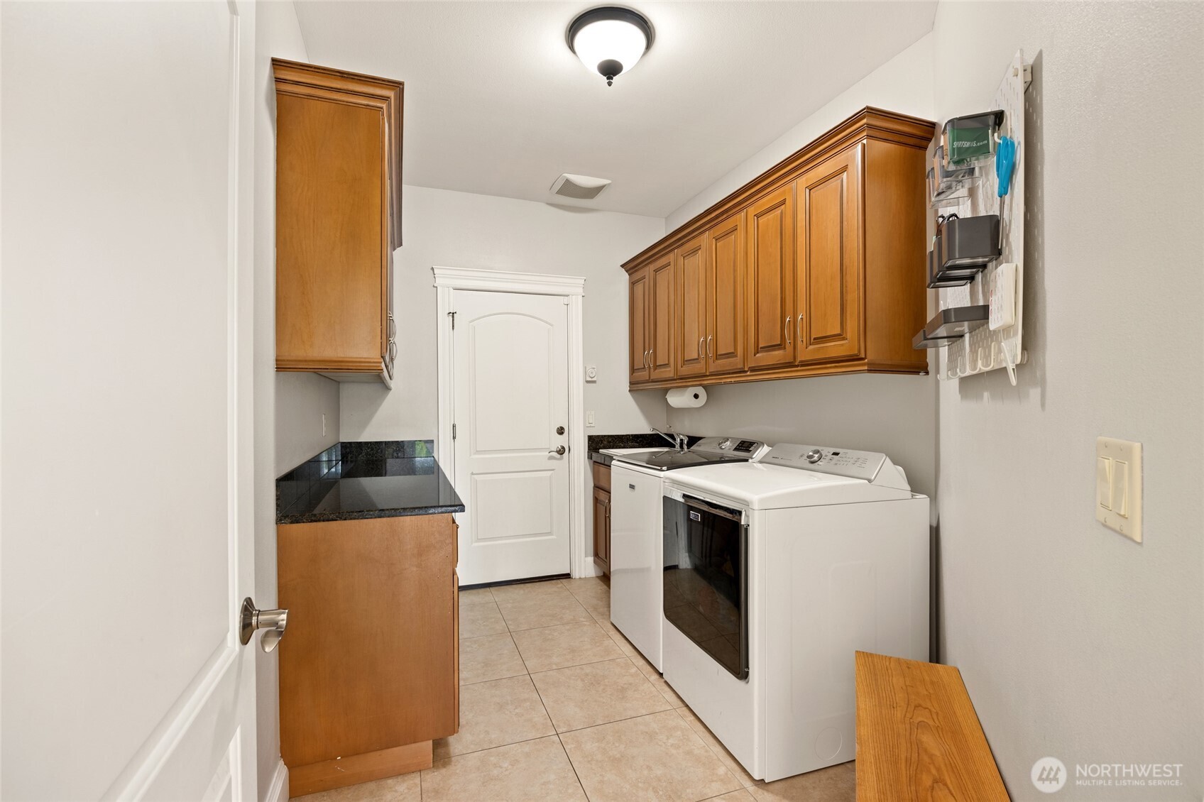 5759 Road 6.9 NE Moses Lake WA 98837
