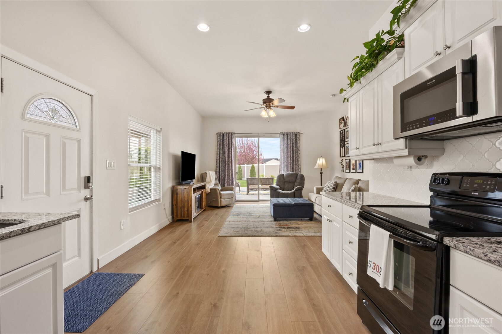 5759 Road 6.9 NE Moses Lake WA 98837