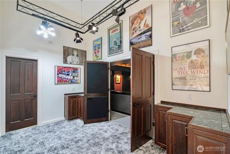 11828 NE 41st Lane Kirkland WA 98033