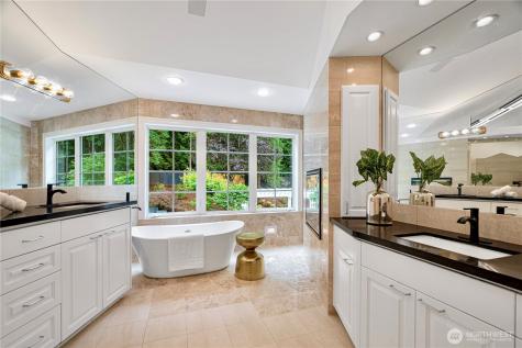 11828 NE 41st Lane Kirkland WA 98033