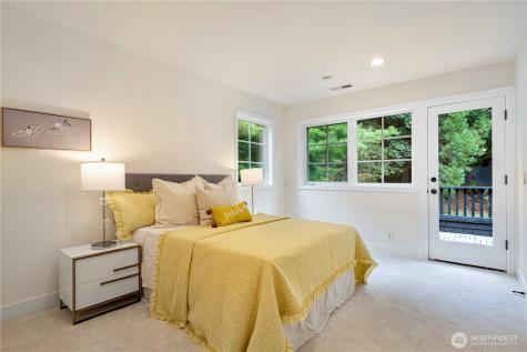 11828 NE 41st Lane Kirkland WA 98033