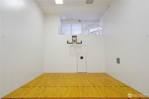 11828 NE 41st Lane Kirkland WA 98033