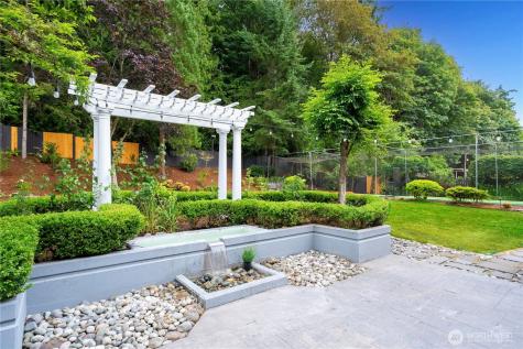 11828 NE 41st Lane Kirkland WA 98033