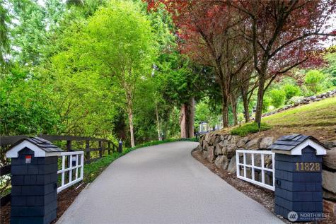 11828 NE 41st Lane Kirkland WA 98033