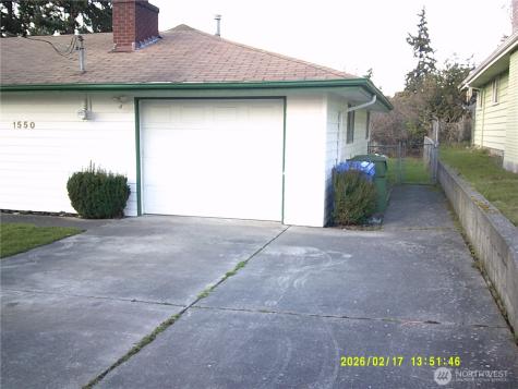 1550 NE 8th Avenue Oak Harbor WA 98277