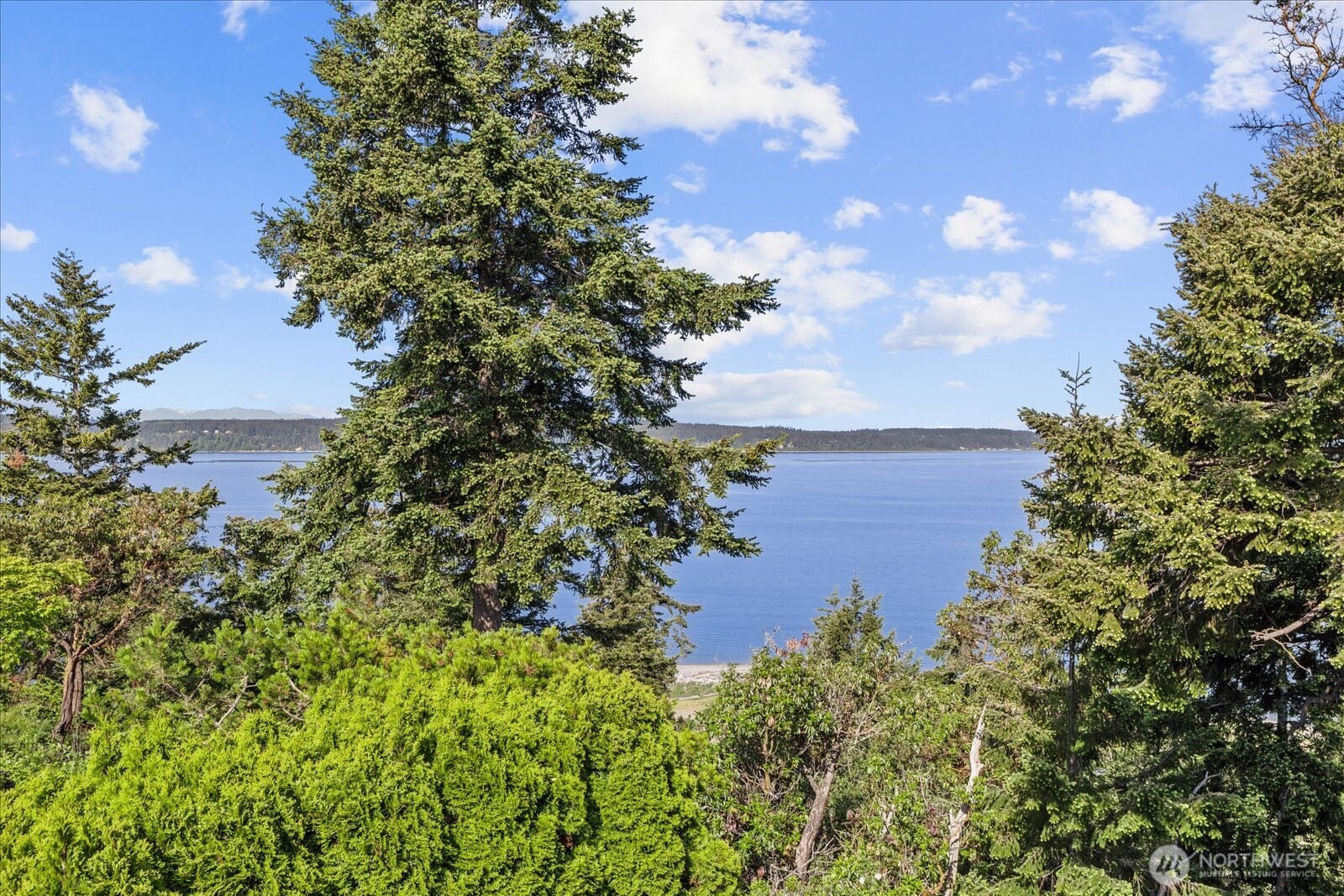 715 Onamac Way Camano Island WA 98282
