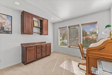 715 Onamac Way Camano Island WA 98282