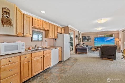 715 Onamac Way Camano Island WA 98282