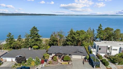 715 Onamac Way Camano Island WA 98282