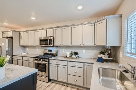 19925 137th Avenue E Graham WA 98338
