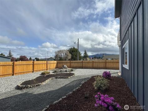 700 W Fir Street Sequim WA 98382