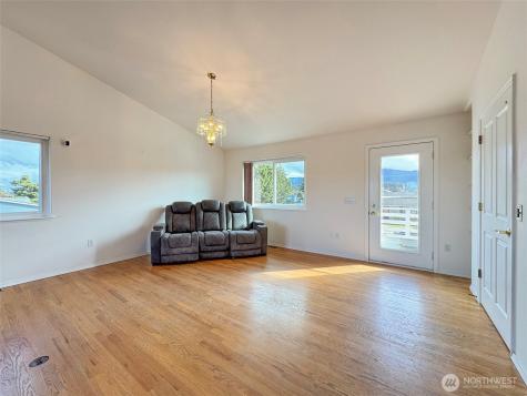 700 W Fir Street Sequim WA 98382