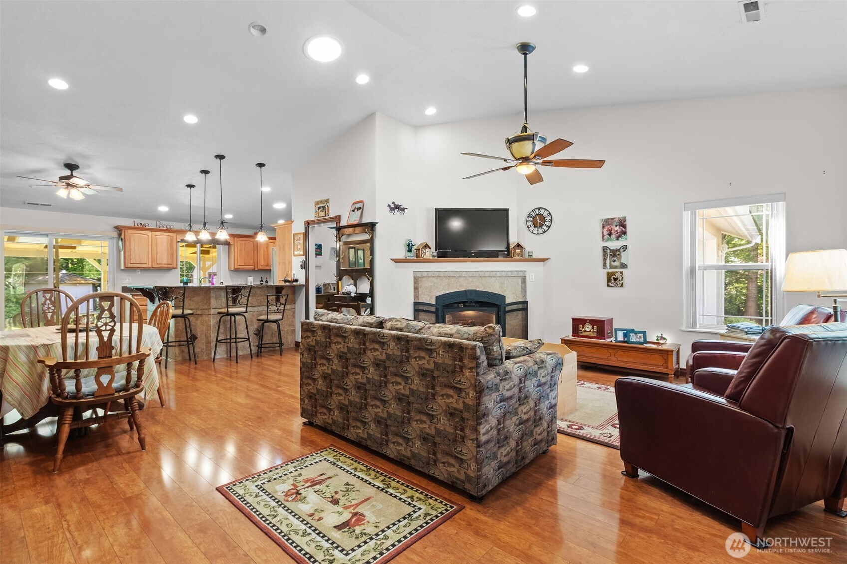 101 N Fairway Drive E Hoodsport WA 98548
