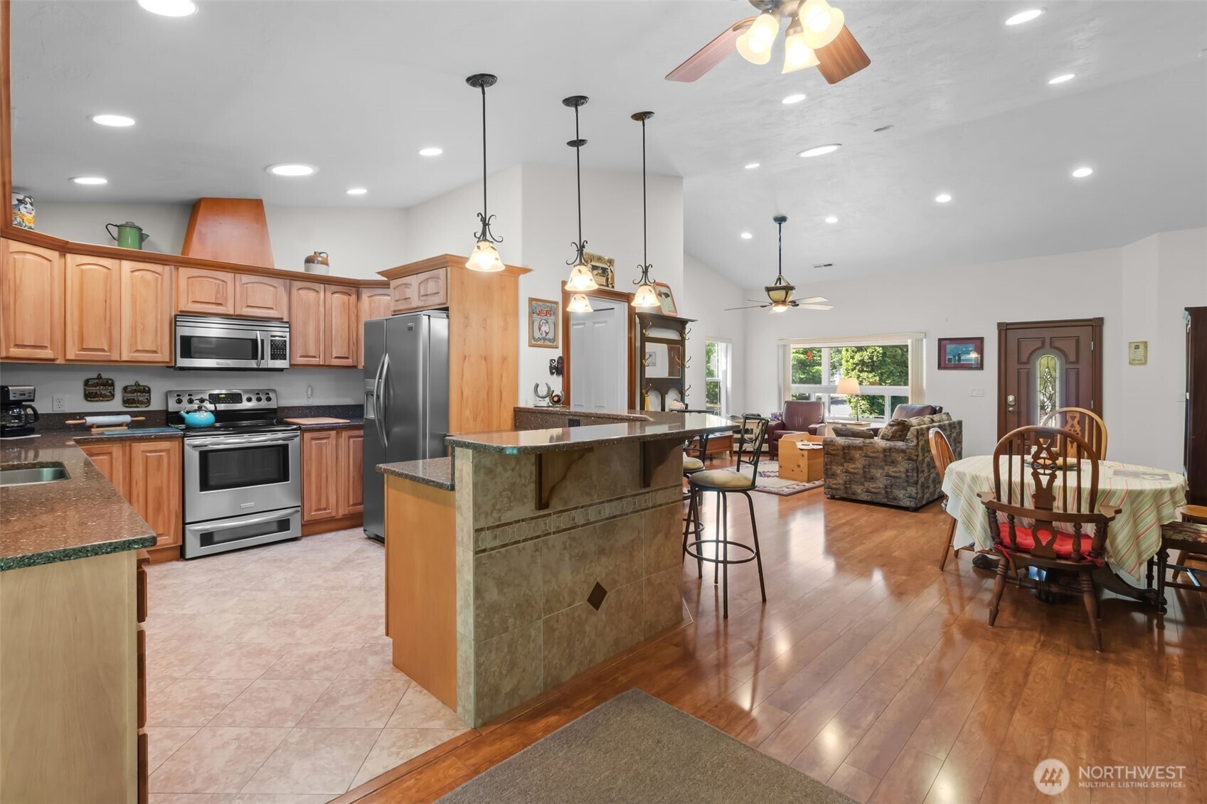 101 N Fairway Drive E Hoodsport WA 98548