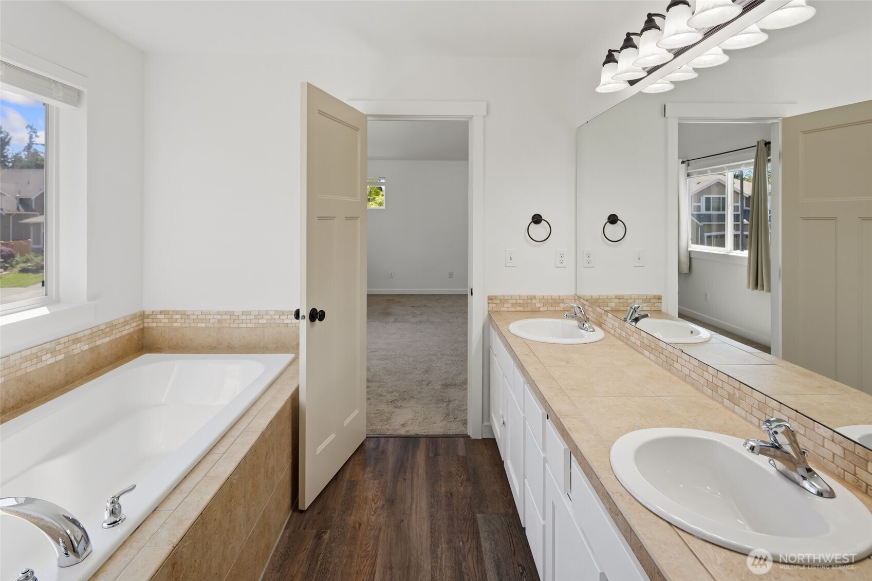 13909 15th Place W Lynnwood WA 98087