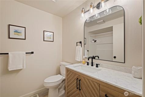 17534 161st Avenue SE Renton WA 98058