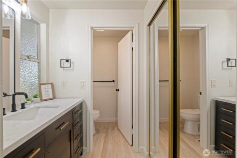17534 161st Avenue SE Renton WA 98058