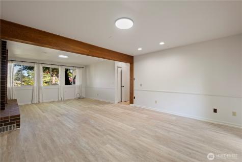 17534 161st Avenue SE Renton WA 98058