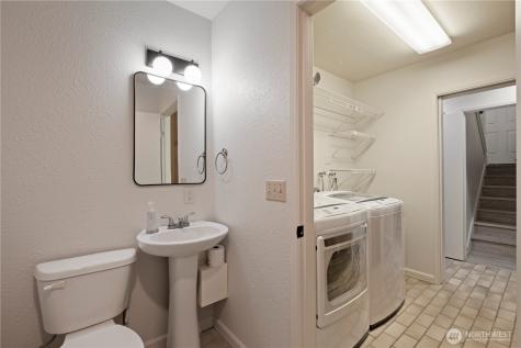 17534 161st Avenue SE Renton WA 98058