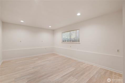 17534 161st Avenue SE Renton WA 98058