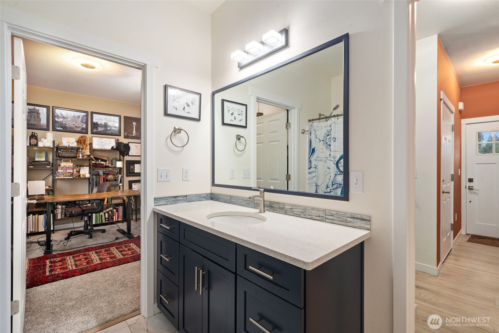 17 E Sellegren Road Allyn WA 98524