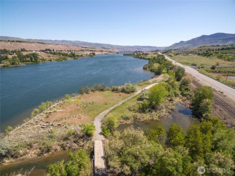 2120 Malaga Alcoa Highway Wenatchee WA 98828