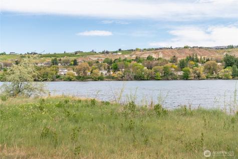 2120 Malaga Alcoa Highway Wenatchee WA 98828