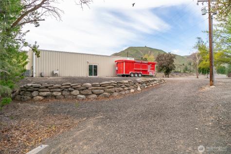 2120 Malaga Alcoa Highway Wenatchee WA 98828