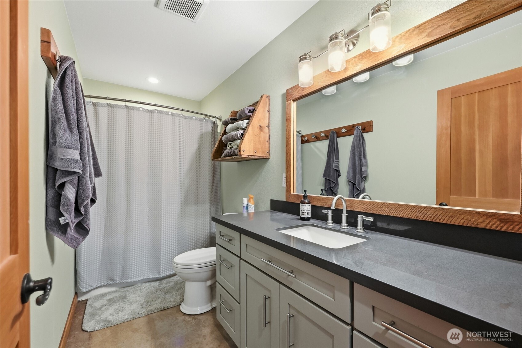 161 NE Belfair View Road Belfair WA 98528