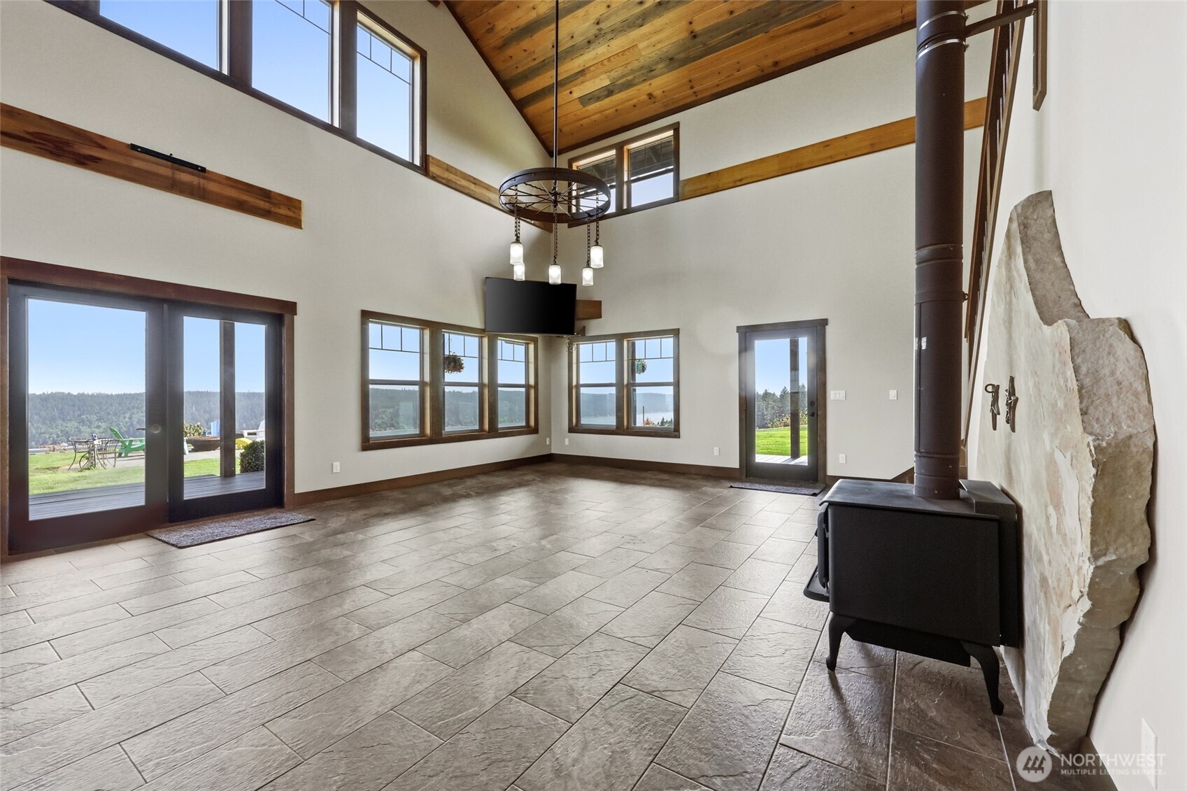 161 NE Belfair View Road Belfair WA 98528